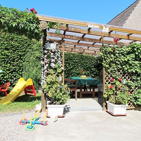 Ferienwohnung Familienwohnung Kropelin Bagian luar foto